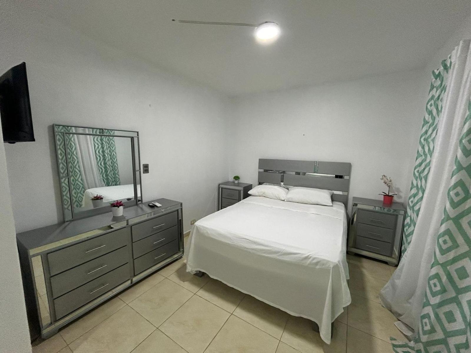 Casa En Villa Marchena Azua Compostela de Azua المظهر الخارجي الصورة