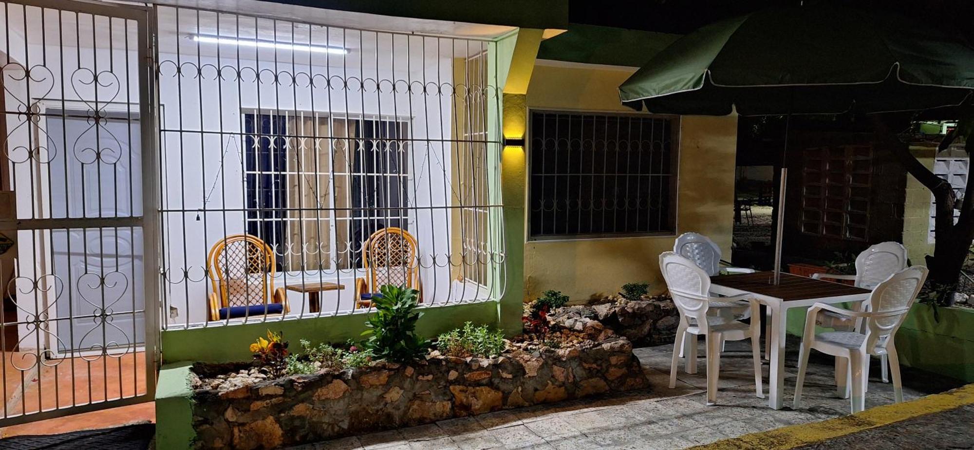 Casa En Villa Marchena Azua Compostela de Azua المظهر الخارجي الصورة
